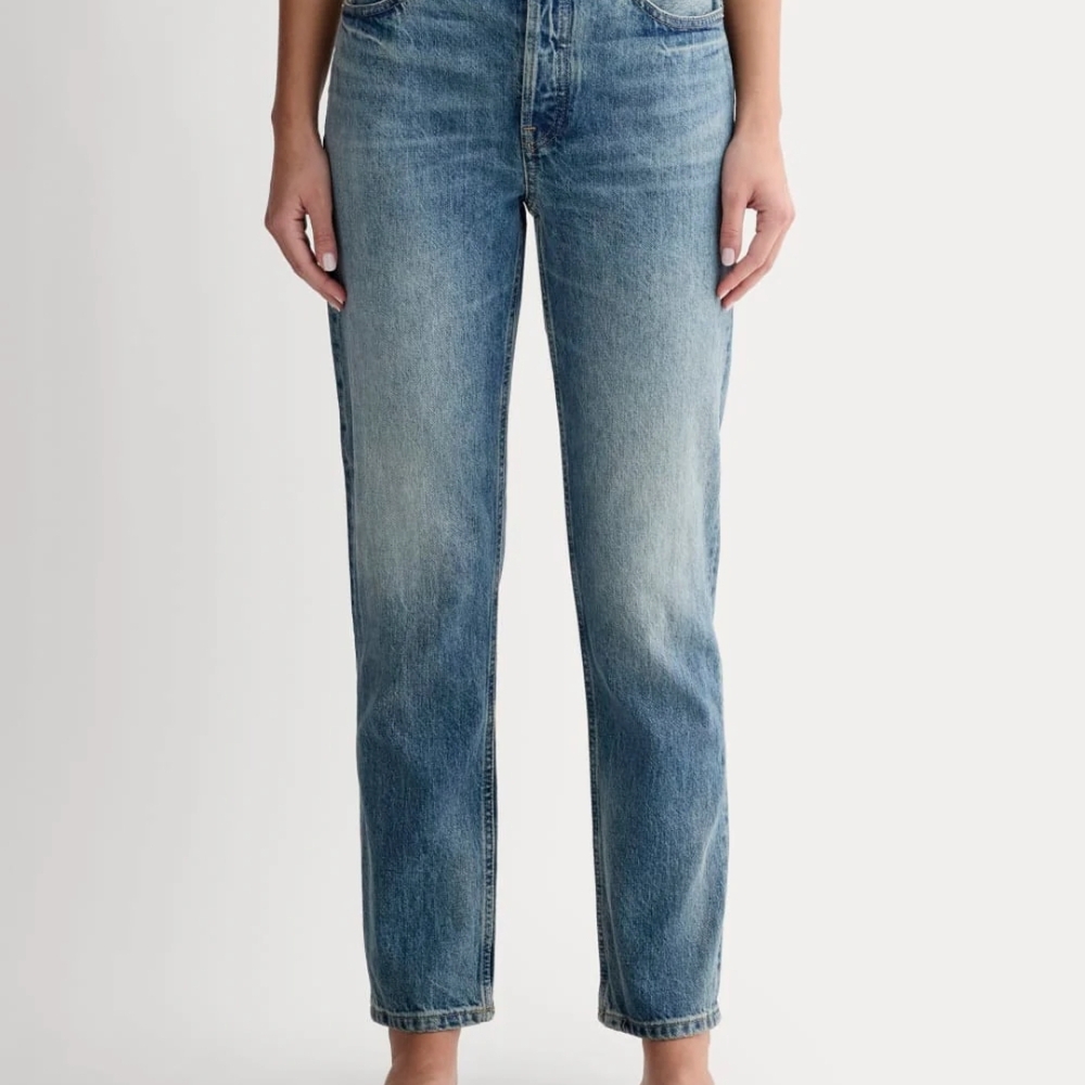Everlane Women's 90's Cheeky Jeans